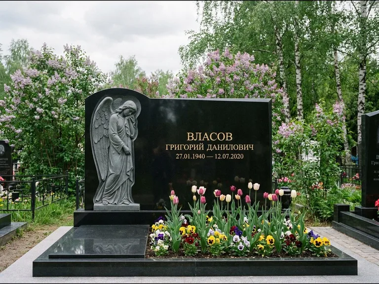 Памятник с барельефом — выполненная работа 3 в Норильске