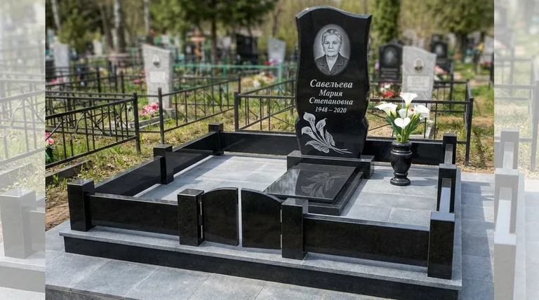 Памятник с гравировкой калл — выполненная работа «Савельева» в Норильске