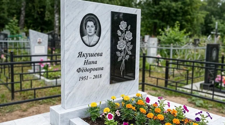 Памятник с гравировкой роз — выполненная работа «Якушева» в Норильске