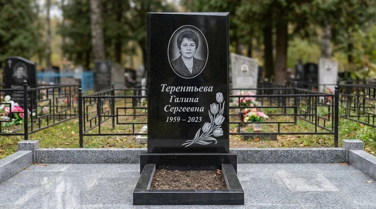 Памятник с гравировкой тюльпанов — выполненная работа «Терентьева» в Норильске