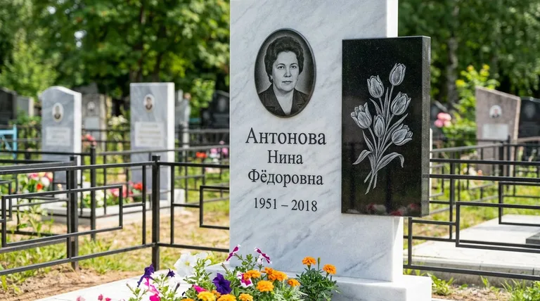 Памятник с гравировкой тюльпанов — выполненная работа «Антонова» в Норильске