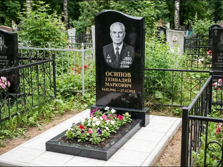 Гравировка портрета на чёрном граните — выполненная работа 7 в Норильске