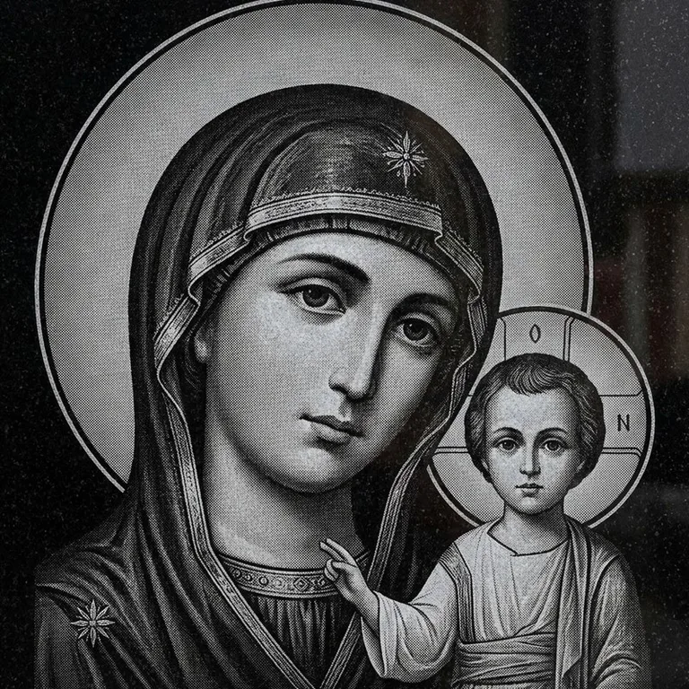 Эскиз иконы: Казанская (полутон) — детальный образ Богородицы, гравировка на памятник в Норильске