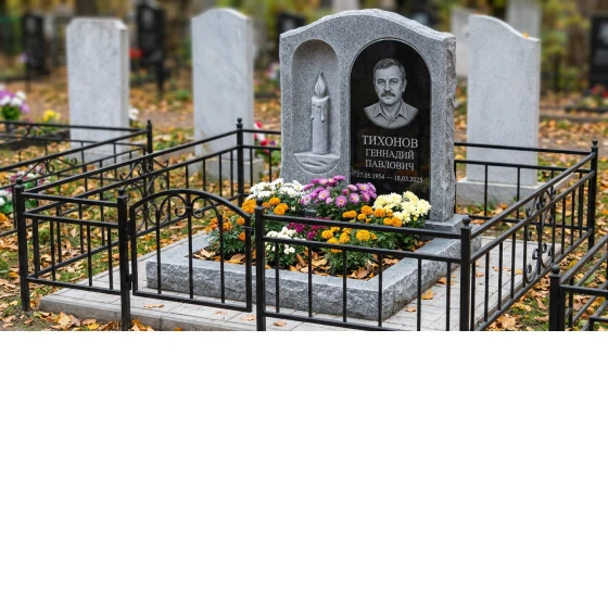 Мемориал с горящей свечой из мансуровского гранита