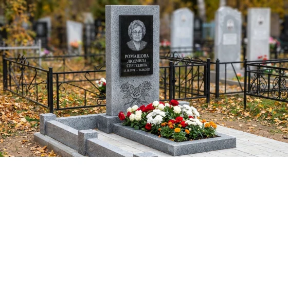 Комбинированный памятник фигурный с крестом и цветником